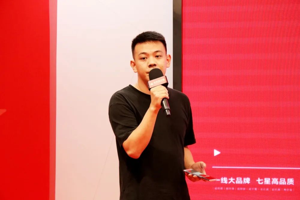 戰(zhàn)略簽約！大將軍瓷磚簽約初點(diǎn)科技，引領(lǐng)數(shù)字化營(yíng)銷破局！(圖6)